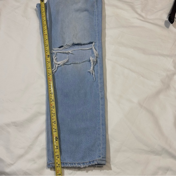 American Eagle Light Wash distressed straight Mom Jeans 4 - Picture 12 of 15